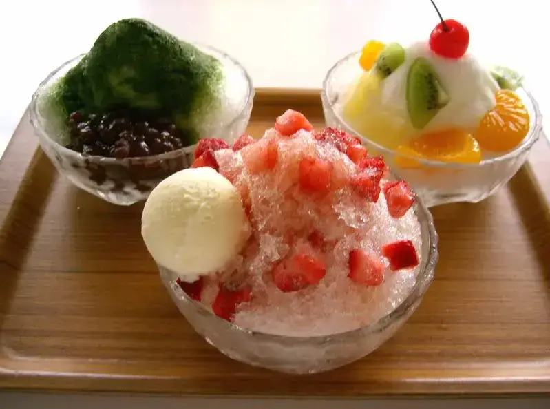 Es serut halus untuk sajian minuman
