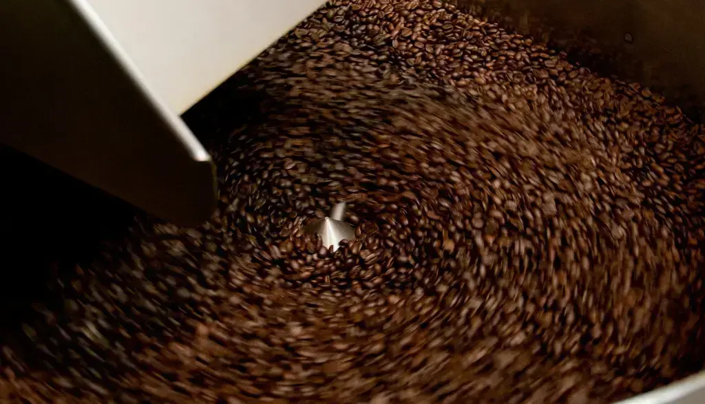Proses Roasting Kopi Proses roasting kopi dengan mesin roaster
